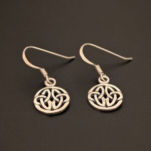 Celtic Knot Silver 925 Drop Earrings